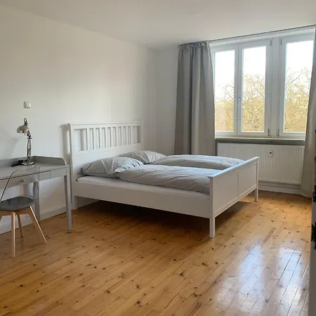 Furnished In A Shared Δωμάτια σε οικογενειακή κατοικία Βίρτσμπουργκ